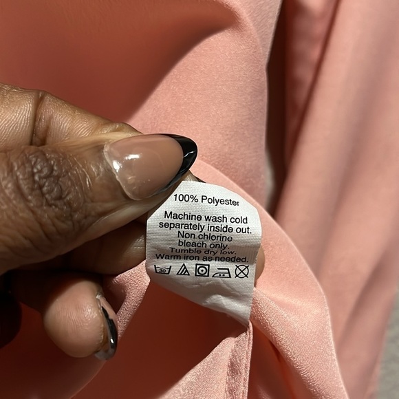 J. CREW Womens Elegant Pink Blouse Long Sleeve Sz XS V Neck Career Business Core - Picture 5 of 8